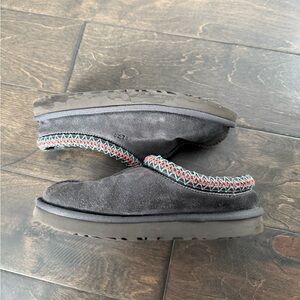 Women's Ugg Slippers